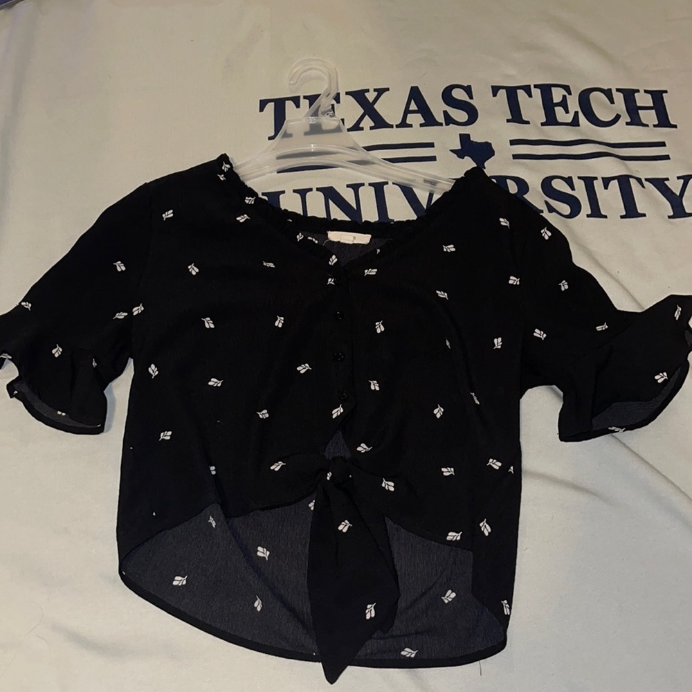 Black Crop Top
